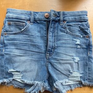 Curvy Hi-Rise Shortie